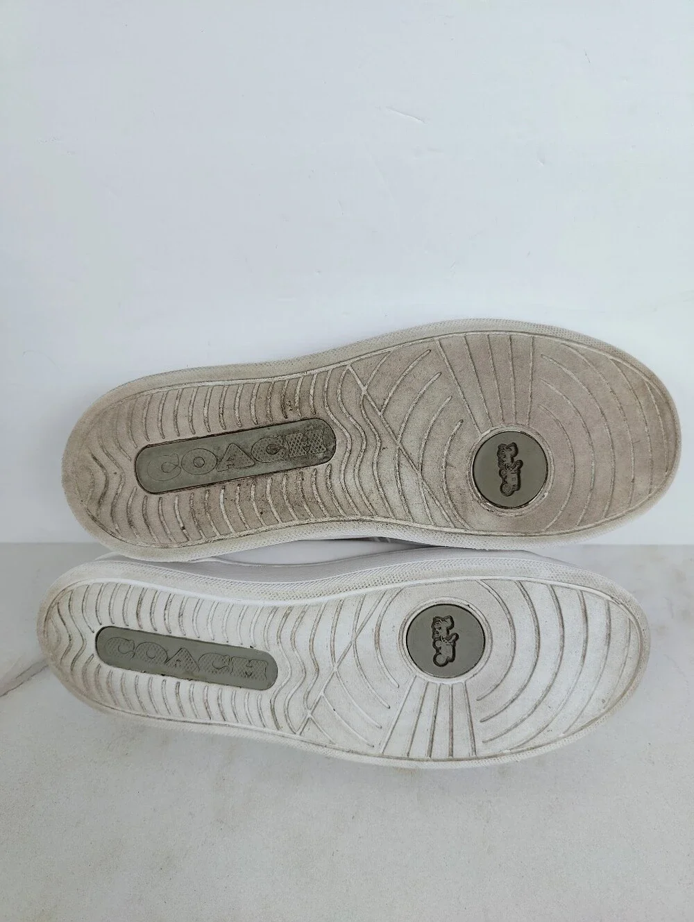 Coach Men's Low White Leather Sneakers Tennis Shoes, Sz 7.5